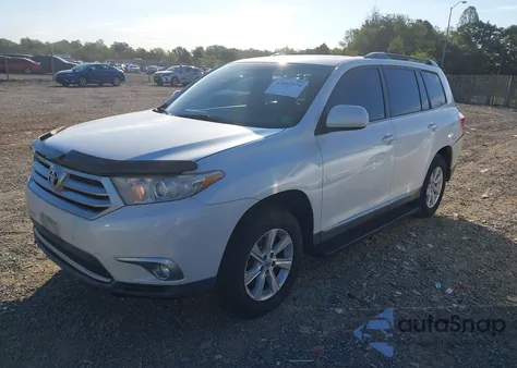 2011 Toyota Highlander Se V6 from USA, damaged, VIN 5TDBK3EH1BS060582